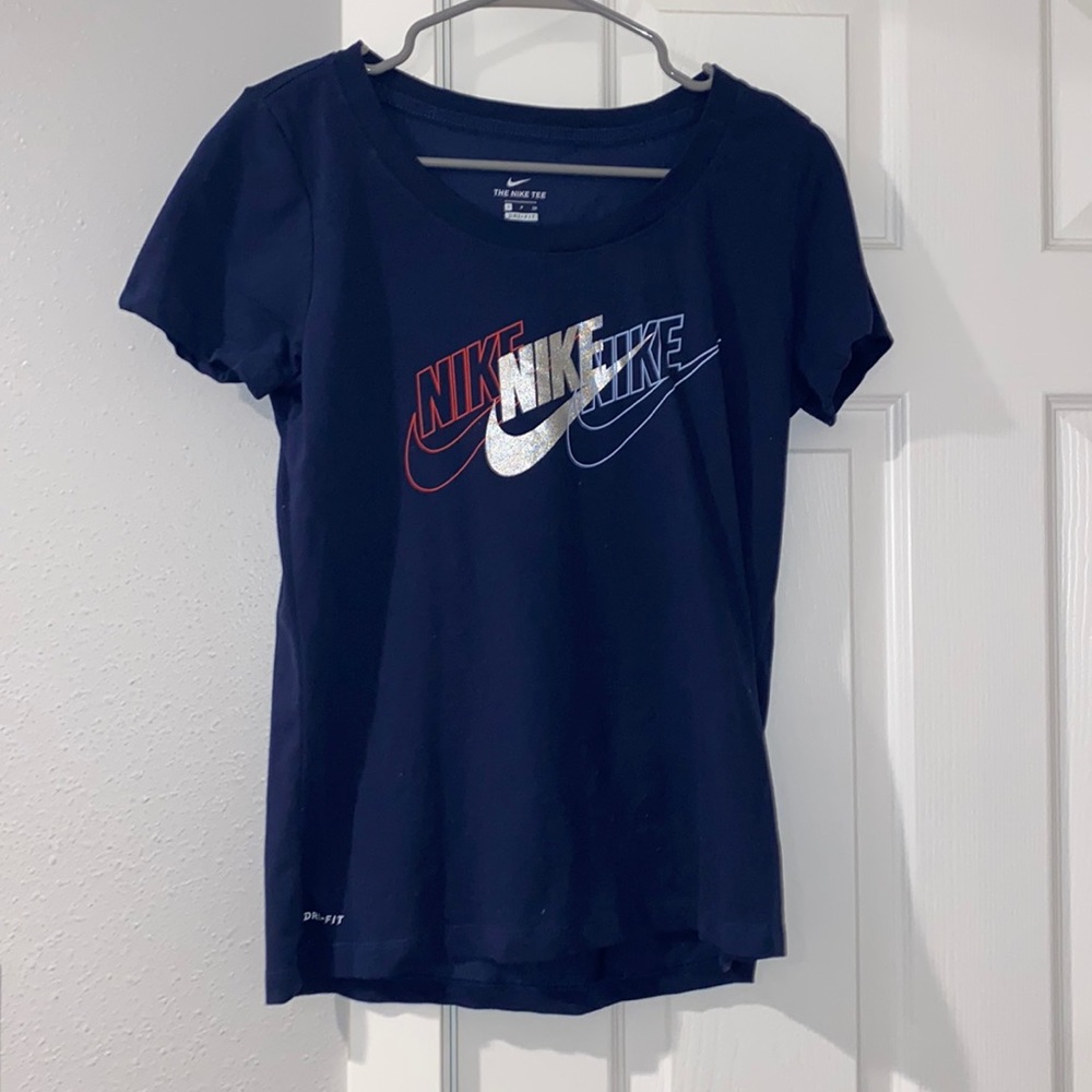 Red white and blue nike logo t-shirt